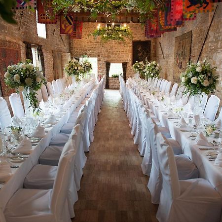 Spread Eagle Hotel And Spa Midhurst Bagian luar foto
