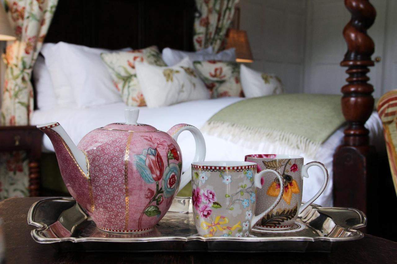Spread Eagle Hotel And Spa Midhurst Bagian luar foto