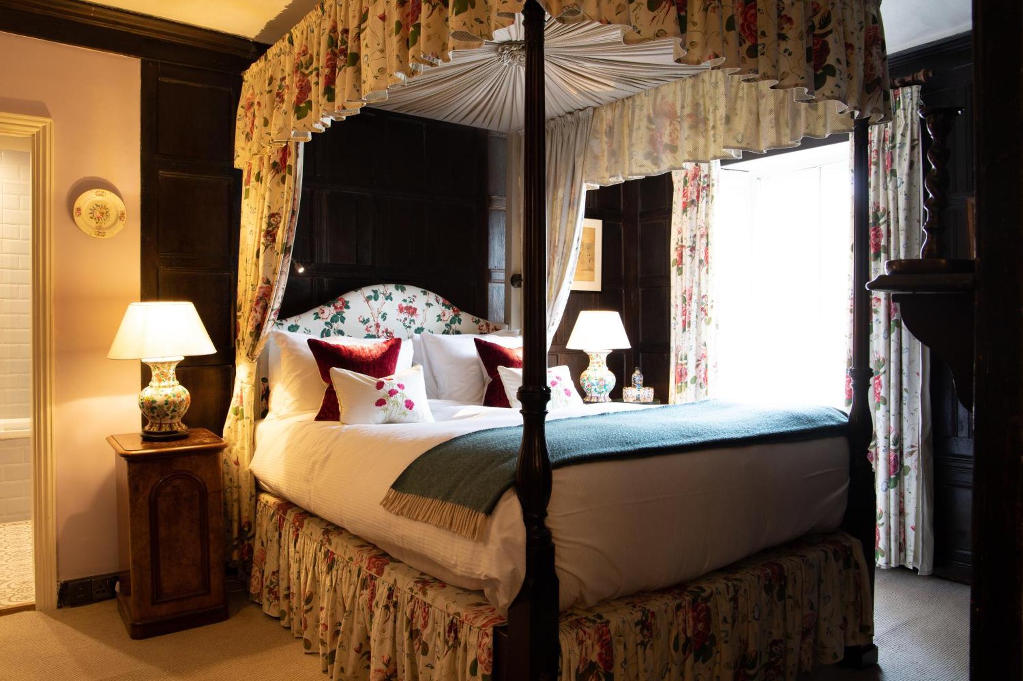 Spread Eagle Hotel And Spa Midhurst Bagian luar foto